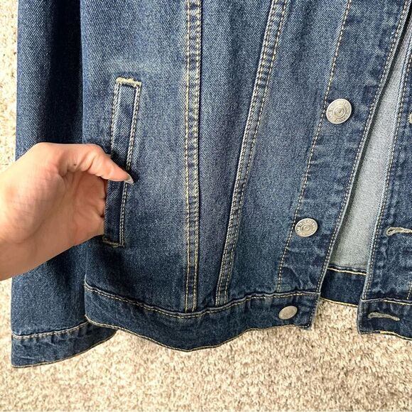 True Religion Jacket Women’s Small Jesse Medium Dreamy Wash Denim Trucker NWT - Picture 2 of 10
